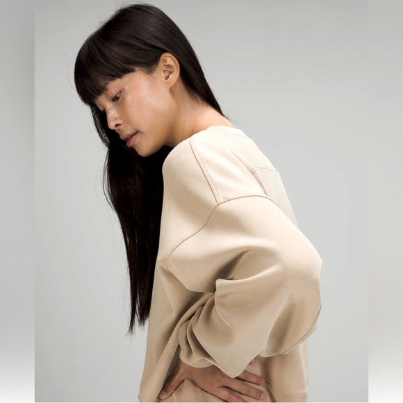 Lululemon Perfectly Oversized Cropped Crew Sweatshirt Softstreme Trench Tan - Picture 6 of 8